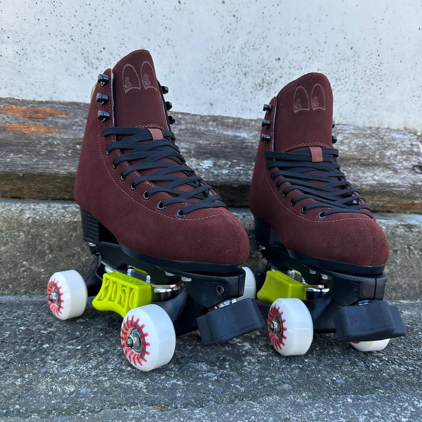 IQWT Toe Stops Star shaped for park skating on Chuffed Roller skates