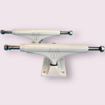 Desctructo D1 Mid skateboard trucks in ghostface colourway